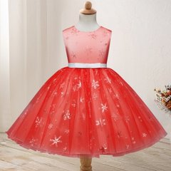 Красивое платье с блестящими снежинками, красное, 120, Девочка, 67, 31, 25, 98 см, Фатин, Хлопок, Чтобы платье было настолько пышным, как на картинке - необходим дополнительный подъюбник.