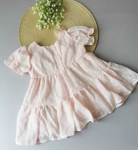 Нарядное розовое платье для девочки из гипюра с поясом